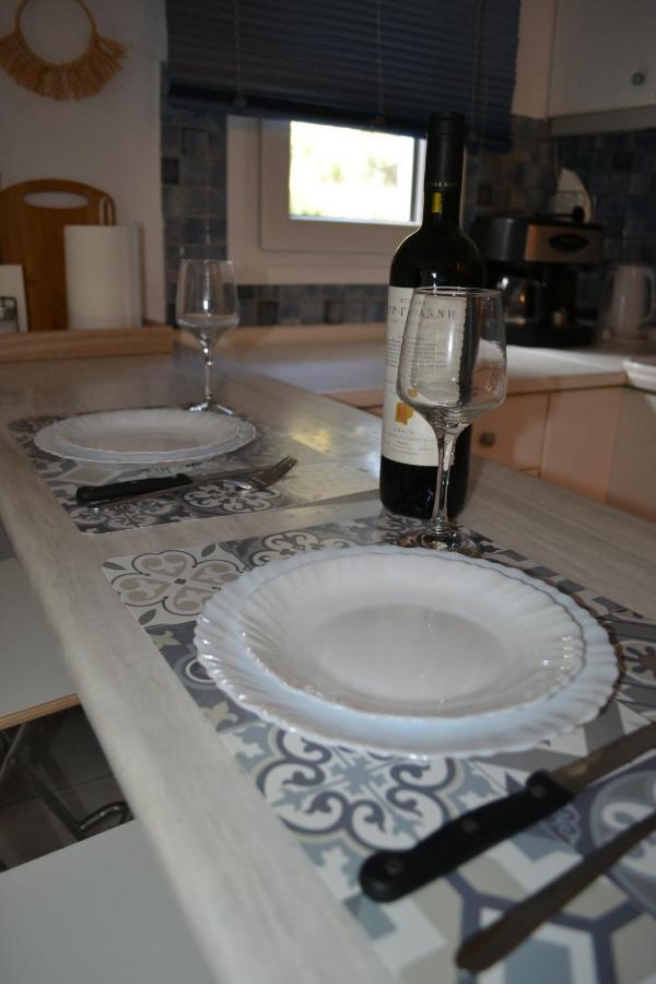 Evaliana Seaside Apartment PalaiónTsiflíkion Kültér fotó